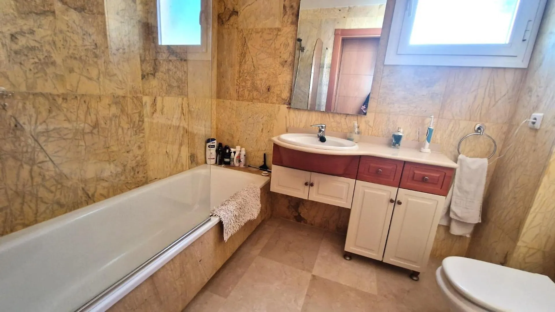 Arenal Golf 2 Bedroom Apartment Benalmádena