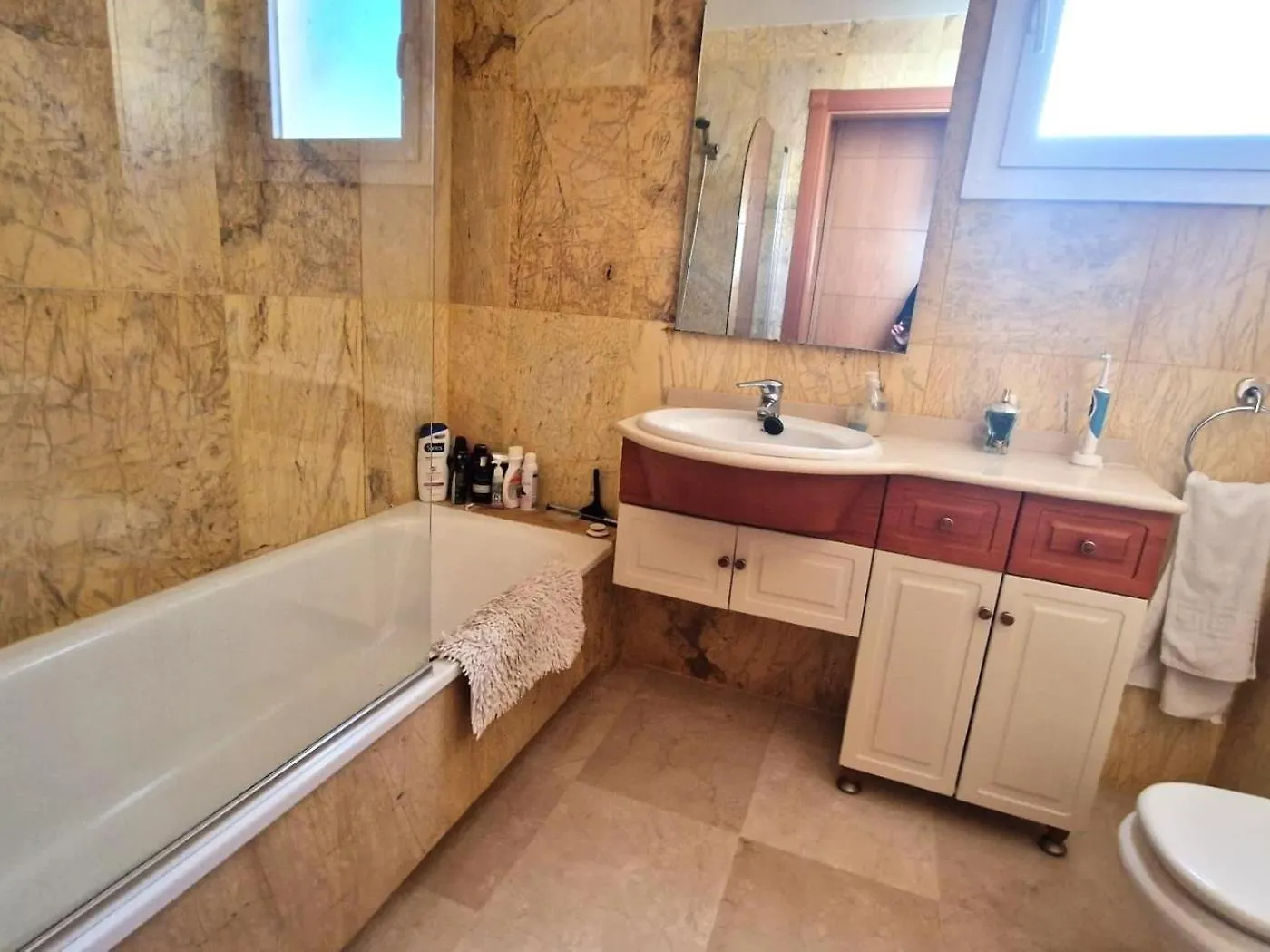 Arenal Golf 2 Bedroom Apartment Benalmádena