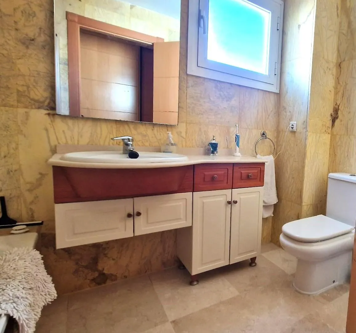 Arenal Golf 2 Bedroom Apartment Benalmádena 0*,